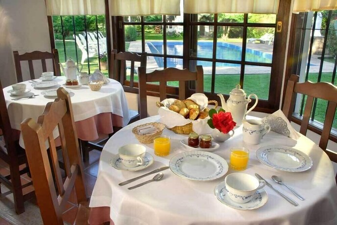 Imagen del bar/restaurante del La Posada De Akasha. Foto 17