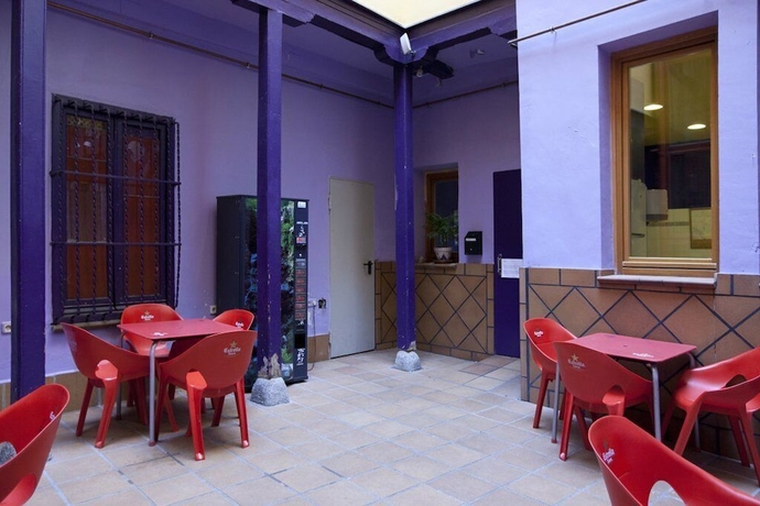 Imagen del bar/restaurante del La Posada De Huertas - Hostel. Foto 4
