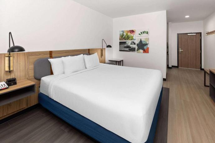Imagen de la habitación del La Quinta Inn & Suites by Wyndham El Paso East Loop-375. Foto 7
