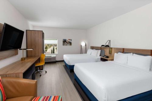 Imagen de la habitación del La Quinta Inn & Suites by Wyndham El Paso East Loop-375. Foto 8