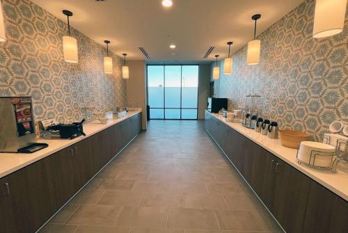 Imagen del bar/restaurante del La Quinta Inn and Suites by Wyndham Lincoln. Foto 10