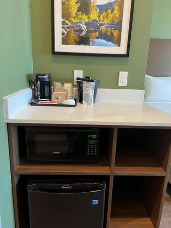 Imagen de la habitación del La Quinta Inn and Suites by Wyndham Lincoln. Foto 14