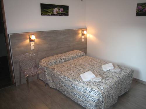 Imagen de la habitación del La R&eacute;serve, VIC-LA-GARDIOLE. Foto 9