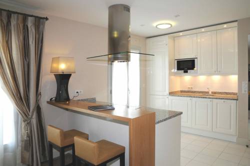 Imagen de la habitación del La R&eacute;sidence De La R&eacute;serve. Foto 9