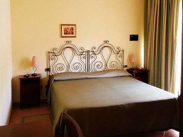 Imagen de la habitación del La Regibussa Hotel Ristorante. Foto 8