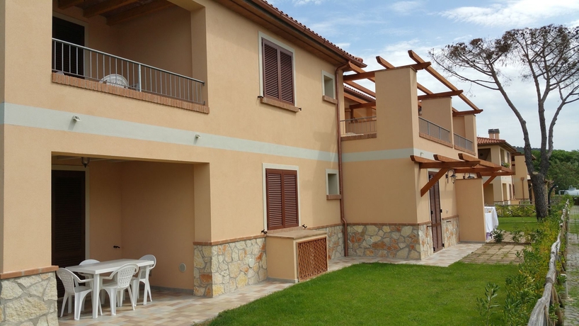 Imagen de los exteriores del La Residenza Del Golfo. Foto 11