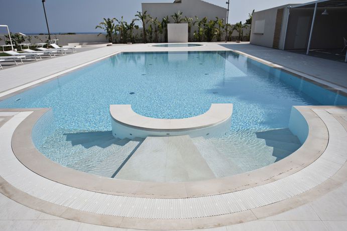Imagen de la piscina del La Scibina - Ospitalit&agrave; Mediterranea. Foto 9