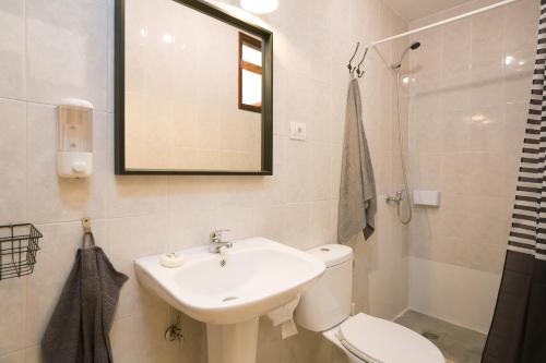 Imagen de la habitación del La Ventana Azul Surf Hostel. Foto 12