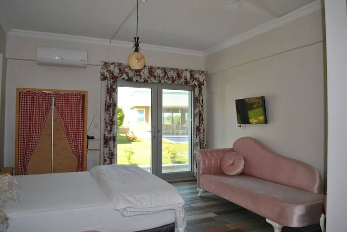Imagen de la habitación del La Vida Otel. Foto 20