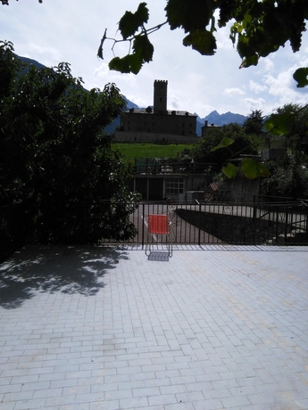 Imagen de los exteriores del La Vieille Meison De Pappa. Foto 12