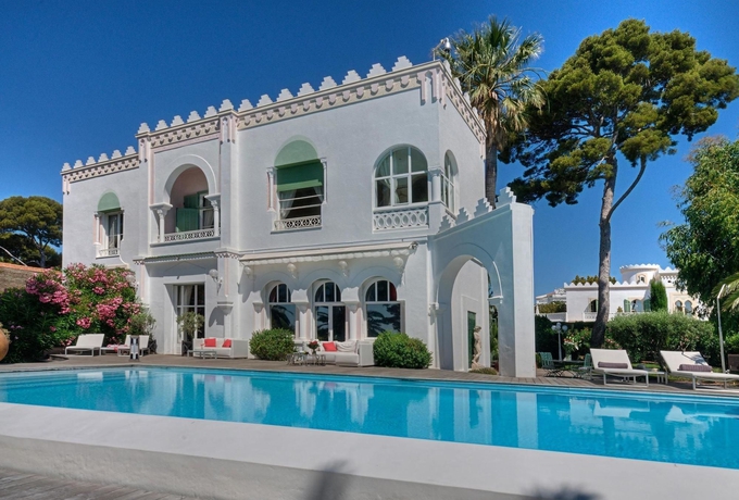 Imagen de la piscina del La Villa Mauresque. Foto 6