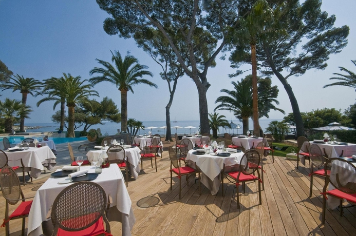 Imagen del bar/restaurante del La Villa Mauresque. Foto 2