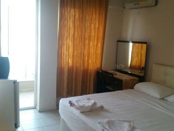 Imagen de la habitación del La Vita Beach Hotel. Foto 6