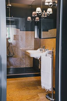 Imagen general del La Zambonina. Foto 8