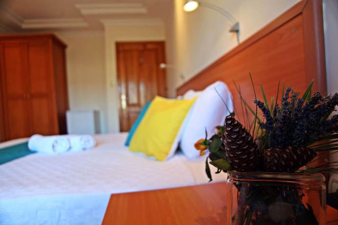 Imagen de la habitación del Lacitrus Villa Hotel. Foto 7