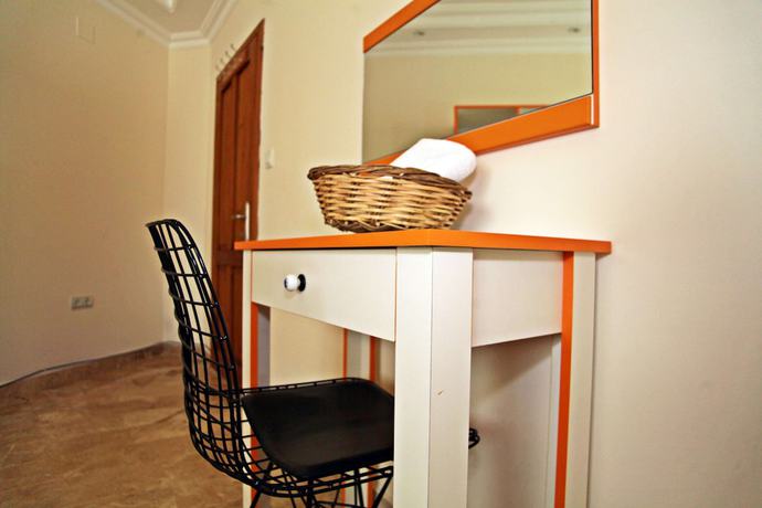Imagen de la habitación del Lacitrus Villa Hotel. Foto 11