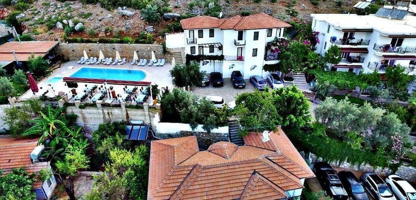 Imagen de la piscina del Lacivert Boutique Hotel. Foto 15
