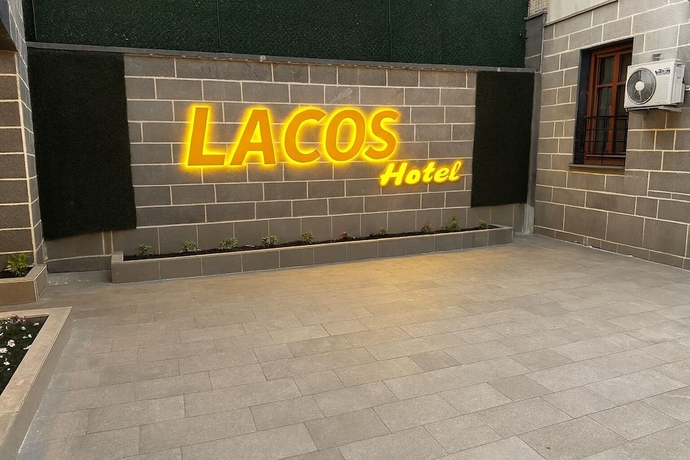 Imagen de los interiores del Lacos hotel. Foto 16