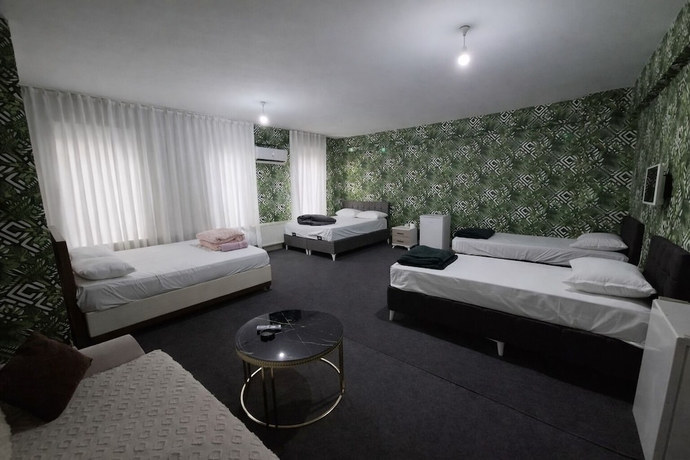 Imagen de la habitación del Lacos hotel. Foto 10