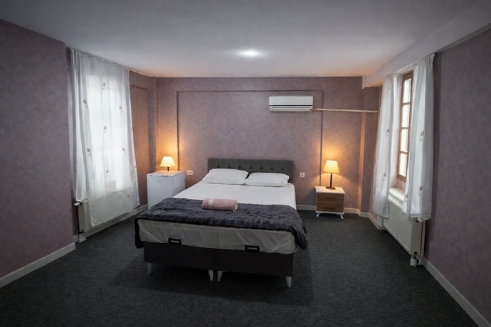 Imagen de la habitación del Lacos hotel. Foto 14