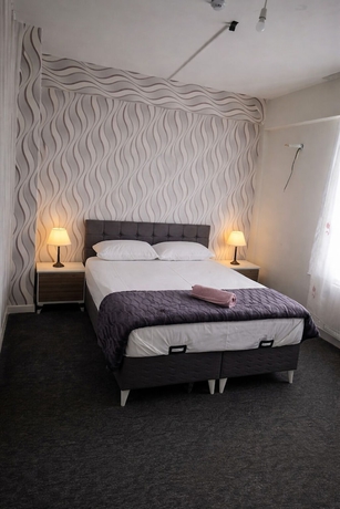 Imagen de la habitación del Lacos hotel. Foto 15