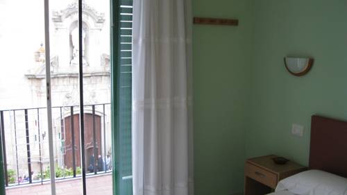 Imagen de la habitación del L&acute;hostalet. Foto 7