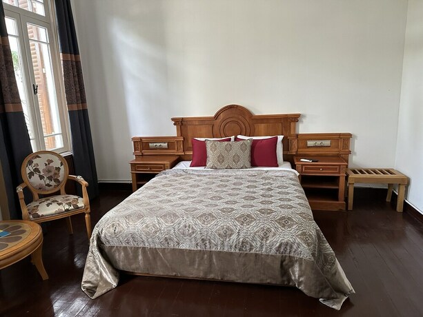 Imagen de la habitación del Laden Palas Hotel. Foto 19