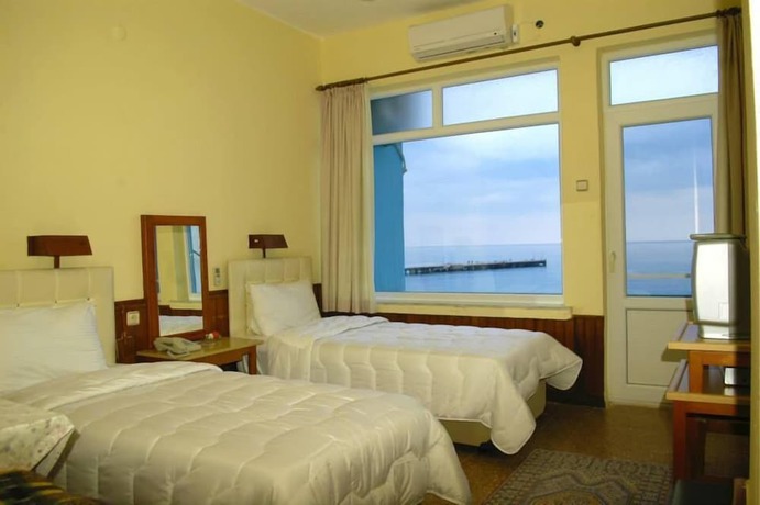 Imagen de la habitación del Lades Hotel. Foto 7