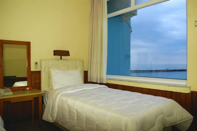 Imagen de la habitación del Lades Hotel. Foto 8