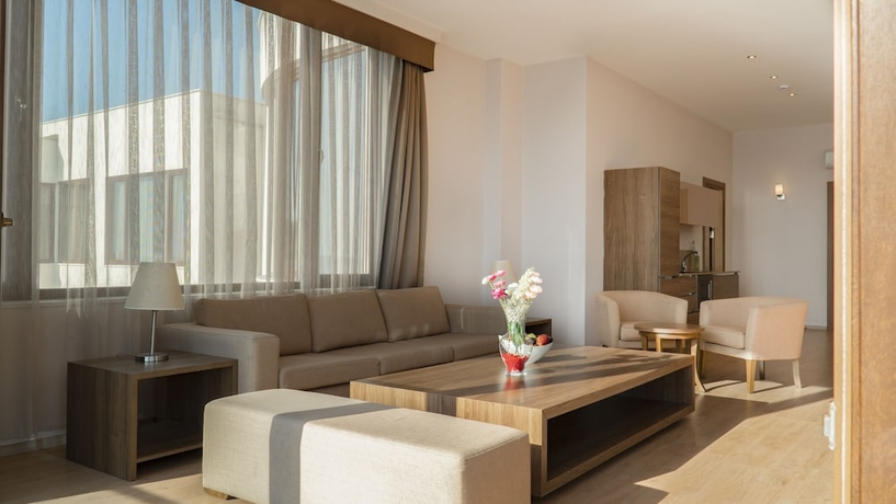 Imagen de la habitación del Ladies Beach Suite Hotel. Foto 11