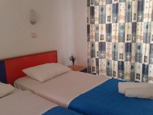 Imagen de la habitación del Ladikos Beach Hotel. Foto 2