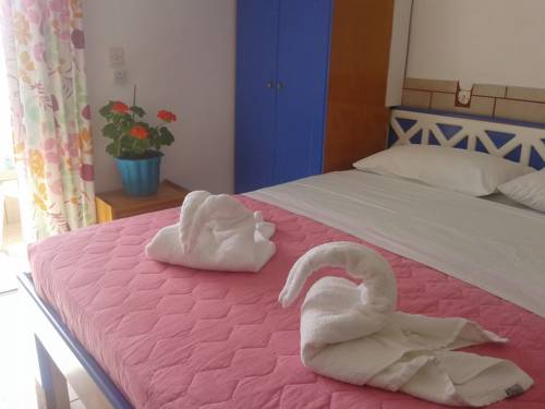 Imagen de la habitación del Ladikos Beach Hotel. Foto 3