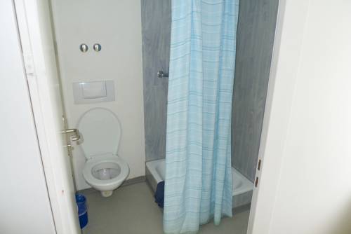 Imagen de la habitación del Lago Lodge. Foto 12