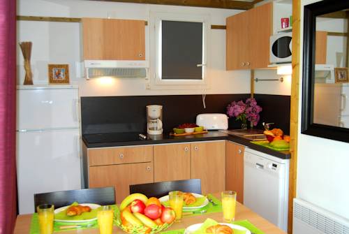 Imagen de la habitación del Lagrange Grand Bleu Vacances &ndash; R&eacute;sidence Port Lalande. Foto 11
