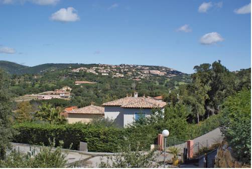 Imagen de la habitación del Lagrange Vacances Carr&eacute; Beauch&ecirc;ne. Foto 4