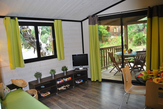 Imagen de la habitación del Lagrange Vacances Les Cottages Varois. Foto 6