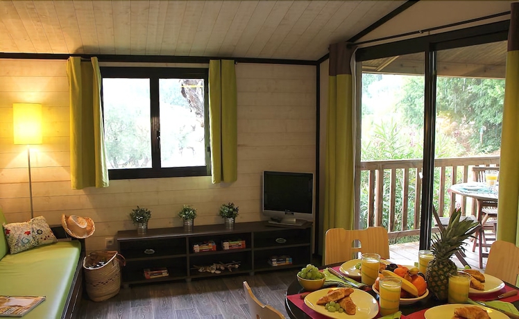 Imagen de la habitación del Lagrange Vacances Les Cottages Varois. Foto 11