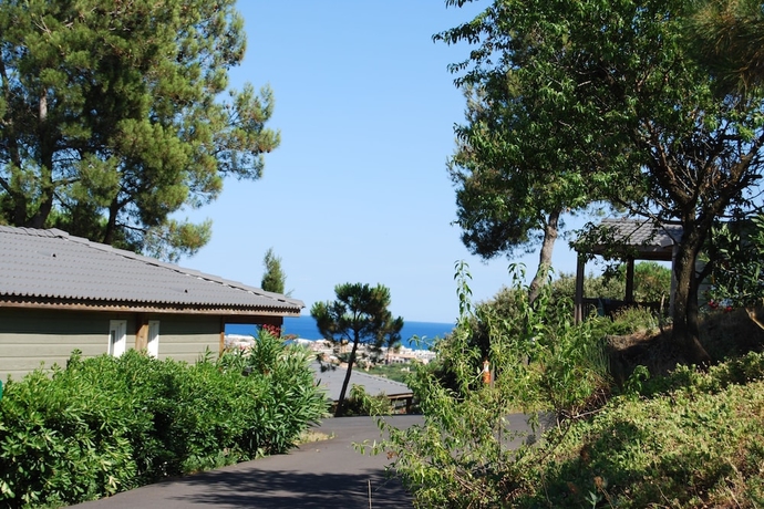 Imagen de los interiores del Lagrange Vacances Les Pescalunes. Foto 15