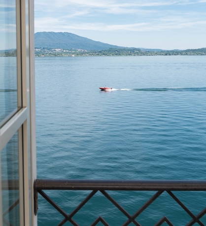 Imagen de los exteriores del Lake Maggiore Dependance. Foto 18