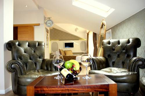 Imagen de la habitación del Lale Hotel. Foto 6