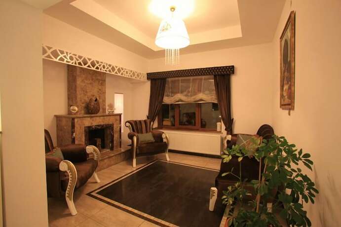 Imagen de los interiores del Lalehan Hotel. Foto 16