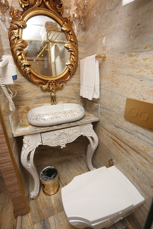 Imagen de la habitación del Laleli Blue Marmaray. Foto 10