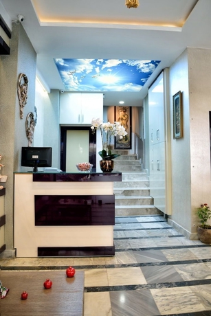 Imagen de los interiores del Laleli Hotel Izmir. Foto 16