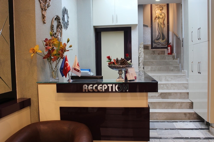 Imagen de los interiores del Laleli Hotel Izmir. Foto 17