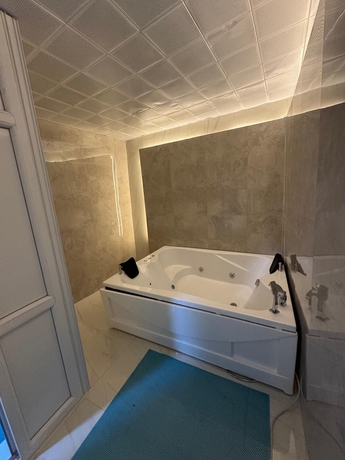 Imagen de la habitación del Lalişa Otel. Foto 12