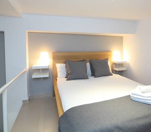 Imagen de la habitación del L&h Plaza Santa Ana. Foto 12