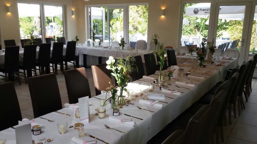 Imagen del bar/restaurante del Land Gut Hotel Weisser Schwan. Foto 10