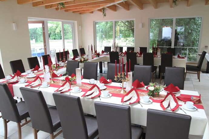 Imagen del bar/restaurante del Land Gut Hotel Weisser Schwan. Foto 12