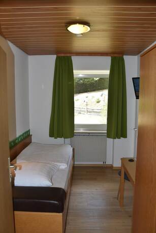 Imagen de la habitación del Landgasthof Gr&uuml;ner Baum, Regnitzlosau. Foto 14