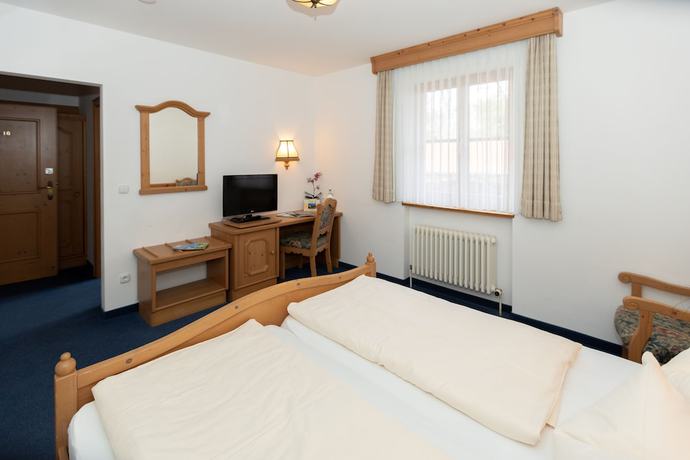 Imagen de la habitación del Landgasthof Hotel Sch&ouml;ntag and Steak House. Foto 12